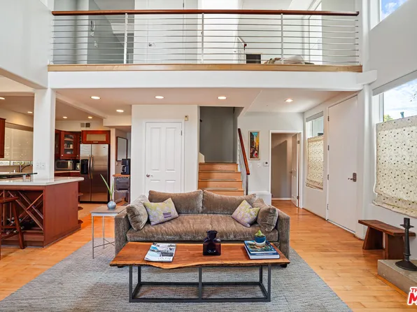 1533 18th St APT 5, Santa Monica, CA 90404