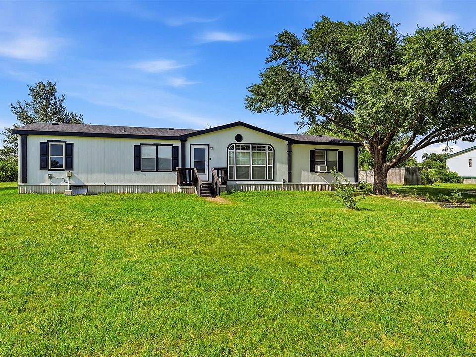1st image of 5894 Stone Creek Dr