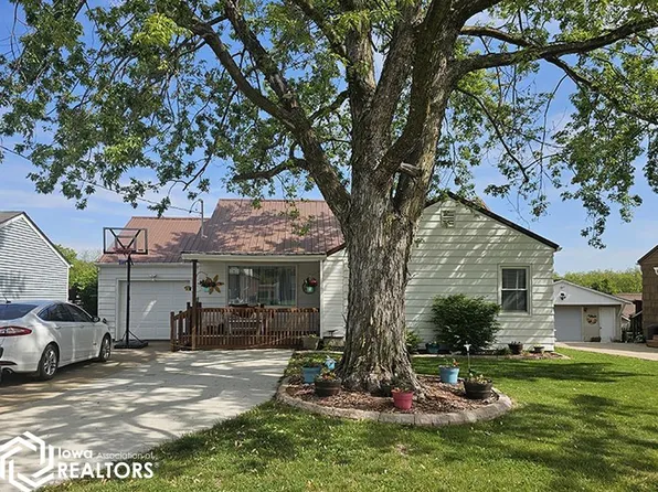 417 Grandview Ave, Ottumwa, IA 52501