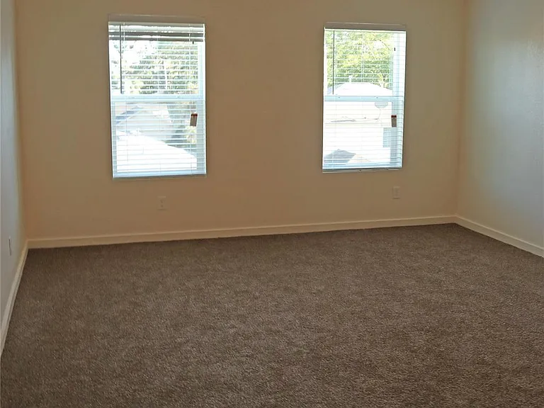 10535 Mills Rd #3B — Photo 37