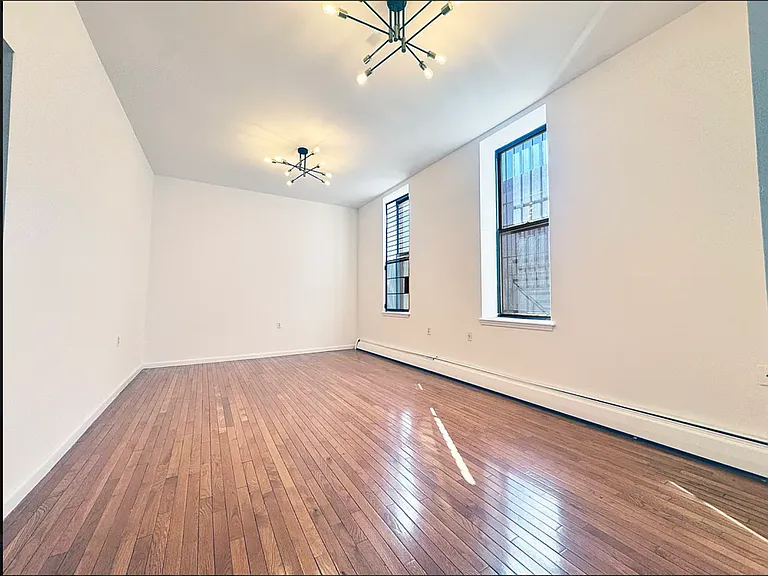 199 W 134th St #1C — Photo 2