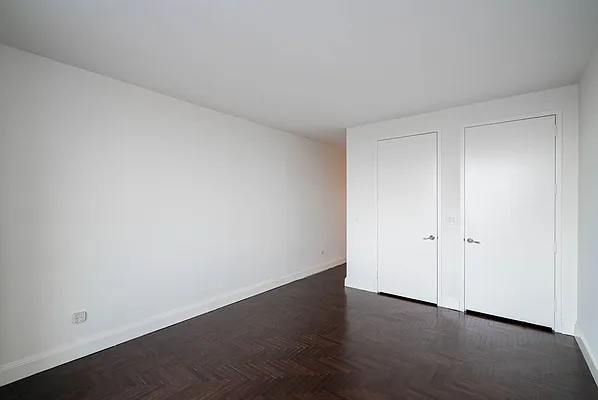 Rented by Keller Williams NYC | media 31