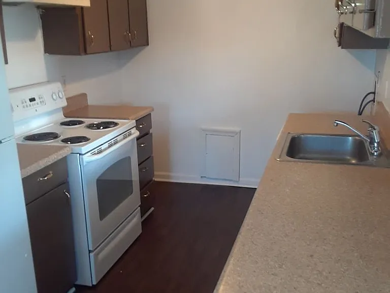 1232 S Lynnhaven Pkwy — Photo 6