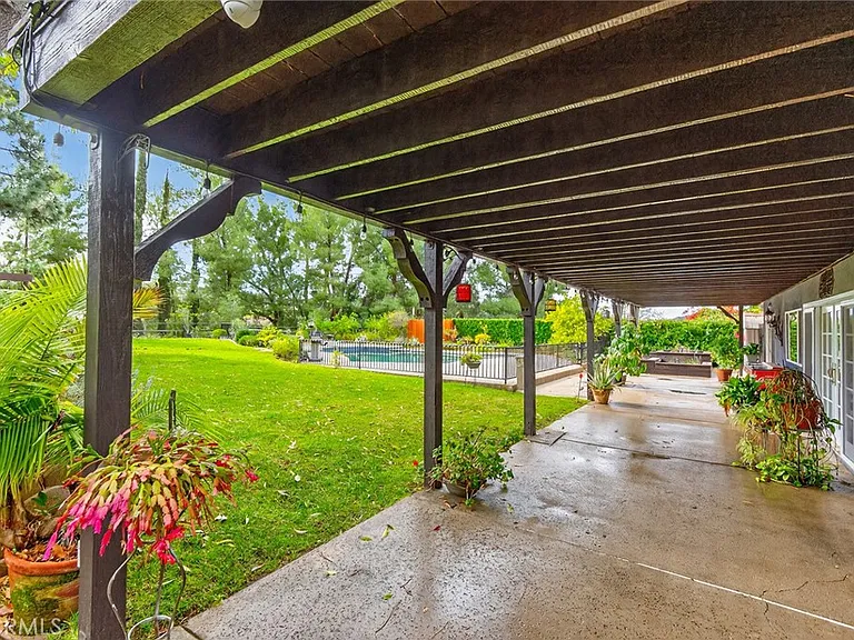 22424 Calipatria Dr — Photo 29