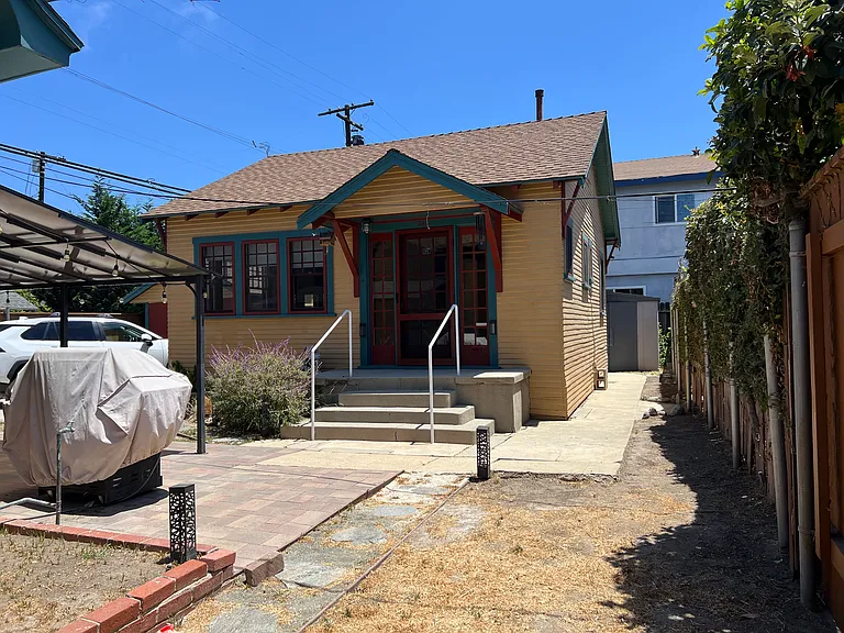 716 Stanley Ave — Photo 47