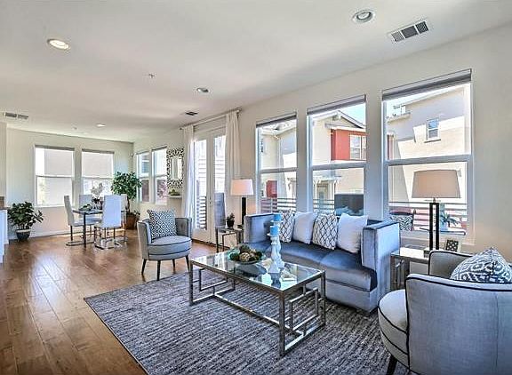 2nd image of 3072 Briza Dr