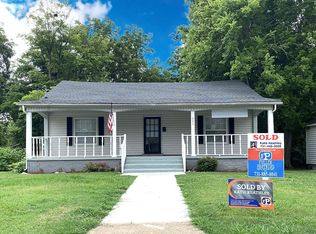 924 S 3rd St, Union City, TN 38261