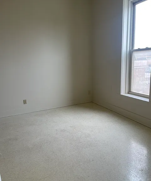 101 Commercial St #D — Photo 3