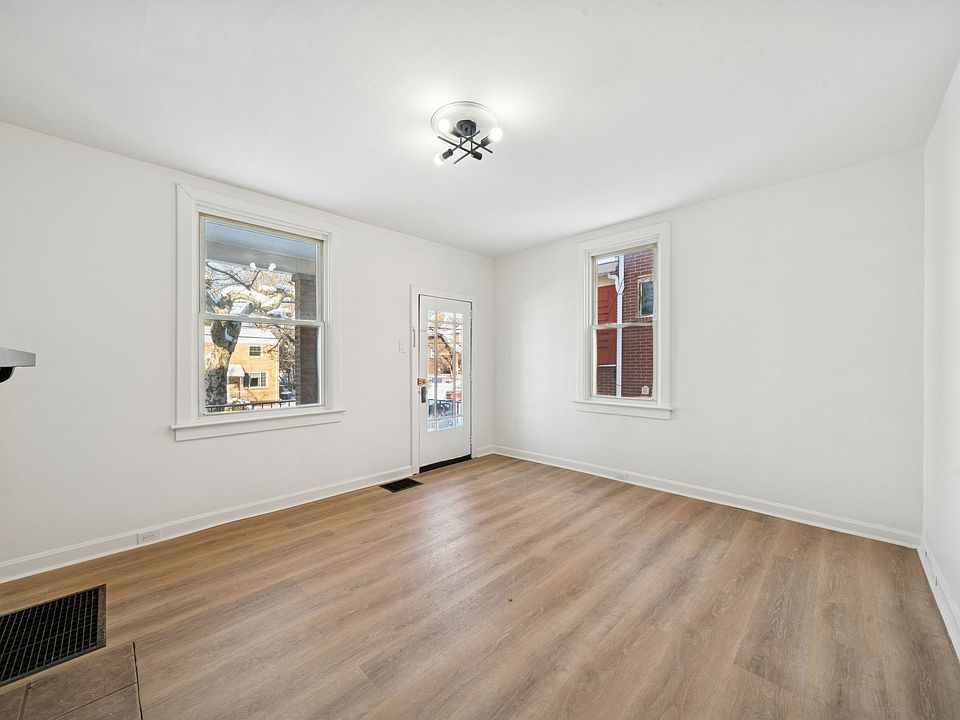 1st image of 216 Whipple St