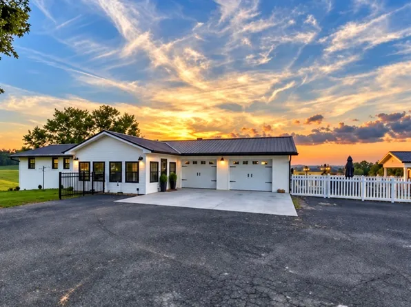 170 Burhl Chase Rd, Gray, TN 37615