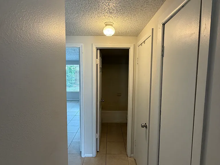 7833 43rd Avenue Dr W #7833 — Photo 6