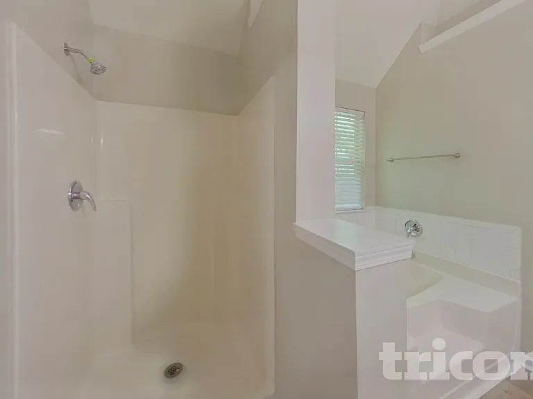 6193 Hemperly Rd — Photo 10