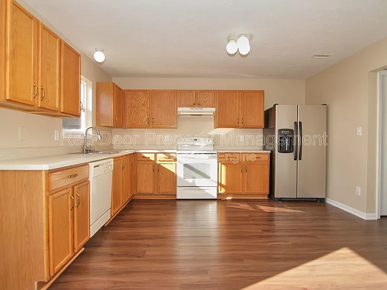 12419 Deerview Dr — Photo 7