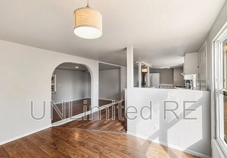 3460 E Colorado Dr — Photo 7