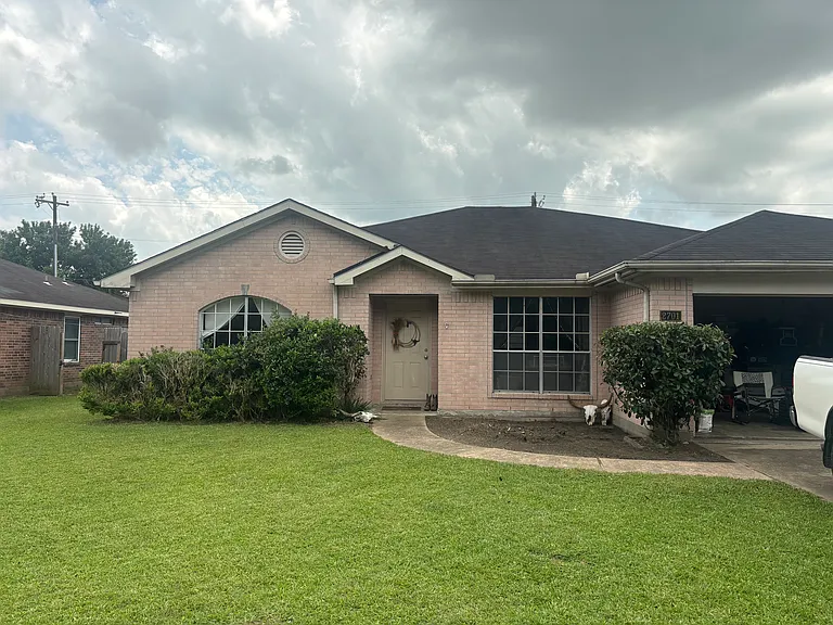 2701 Quail Run Dr — Photo 2
