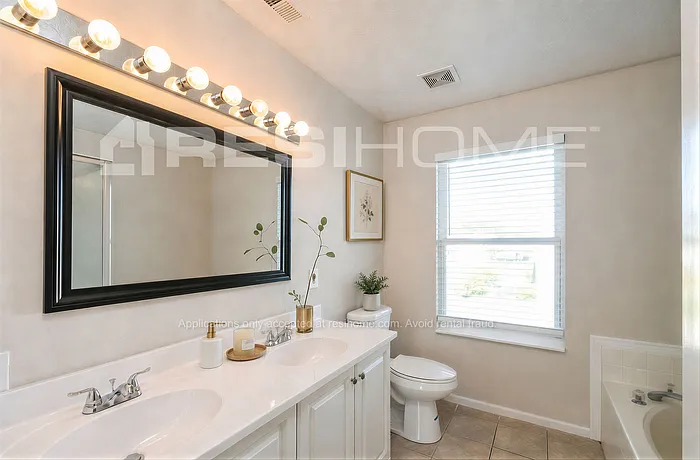 13173 Zinfandel Pl — Photo 14
