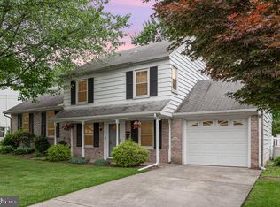 1111 Baldwin St, Mechanicsburg, PA 17055