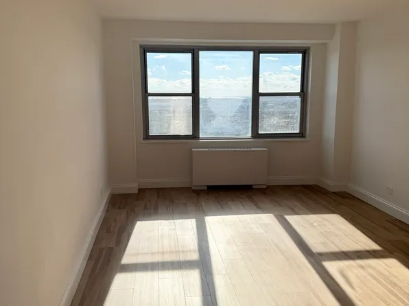 85-15 Main Street image 5 of 16