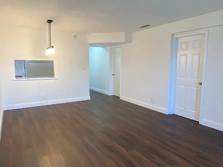 2640 S Garden Dr #301 — Photo 12
