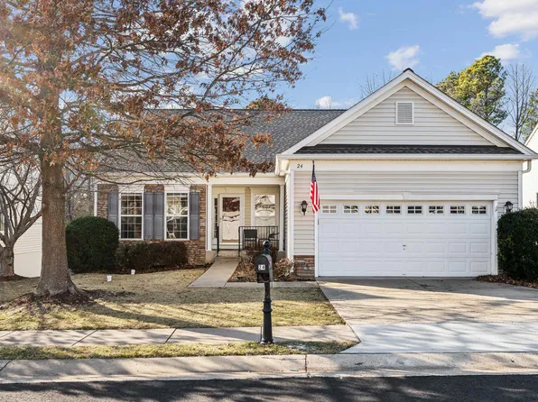 24 Goose Creek Cir, Fredericksburg, VA 22406