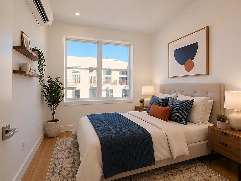 87 Montrose Ave #2S — Photo 3