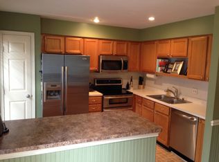 14 Photinia Dr, Newark, DE 19702