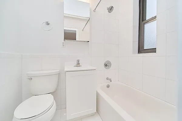 Rented by Living New York | media 3