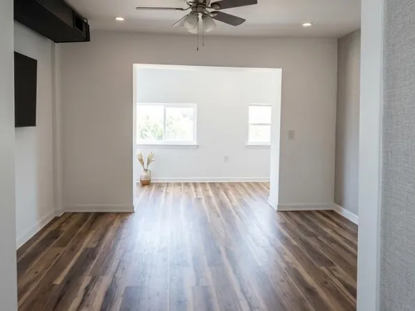 5735 Race St Floor 2, Philadelphia, PA 19139