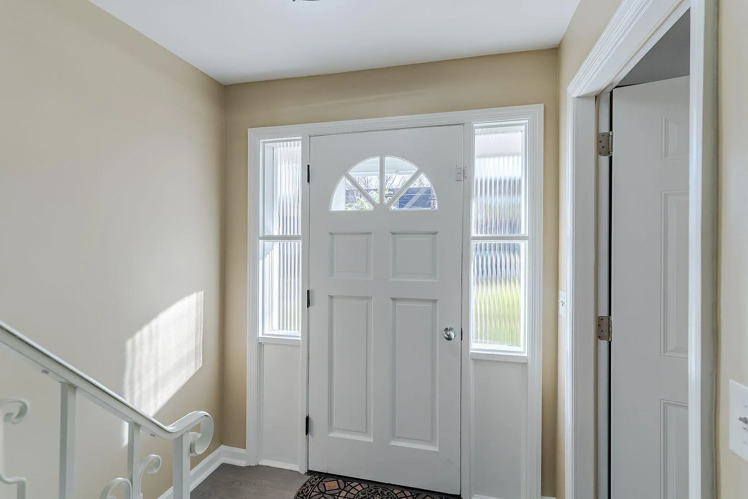 2 bed, 1650 sqft, $1,850 — Photo 4