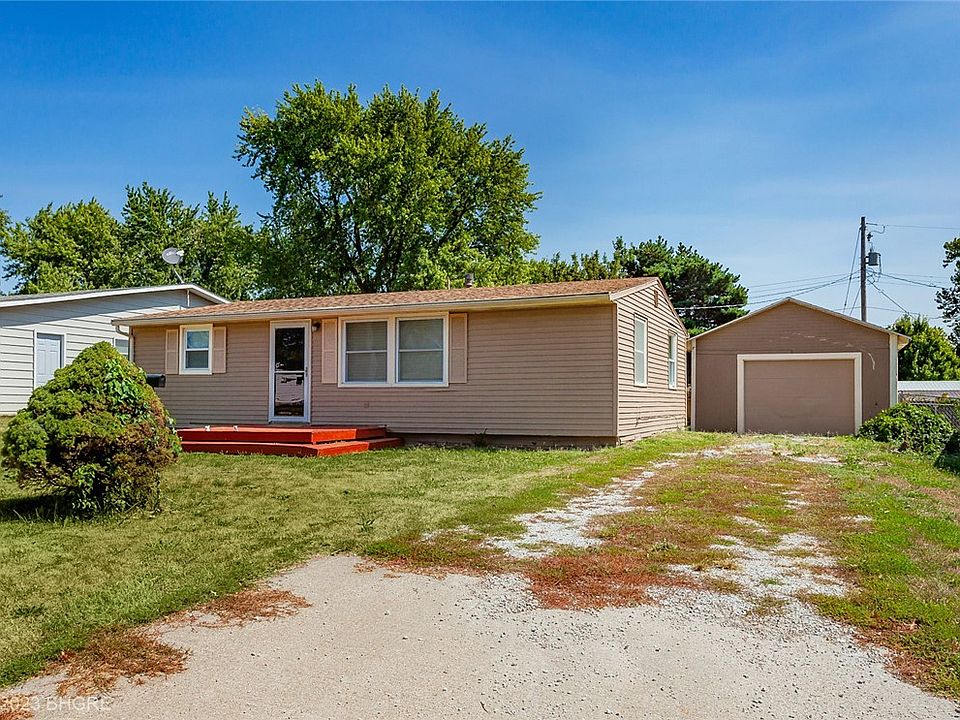 813 Gholson St, Knoxville, IA 50138 Zillow