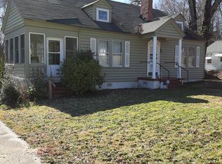 711 Church St, Laurens, SC 29360