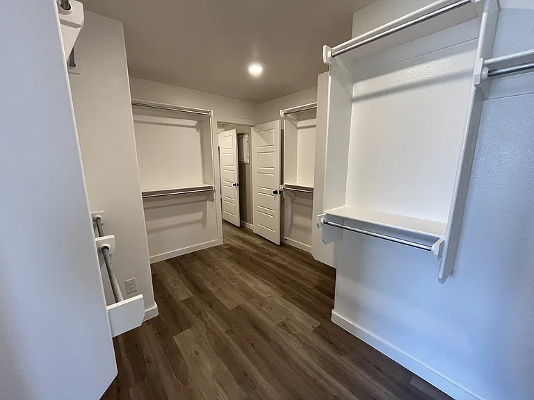3611 Urbana Pl — Photo 28