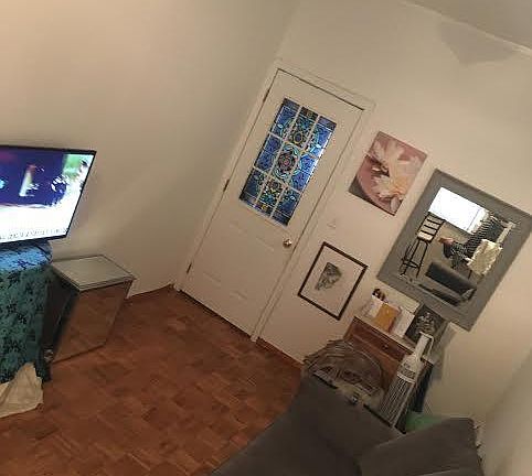 5th image of 2661 30th St #2L