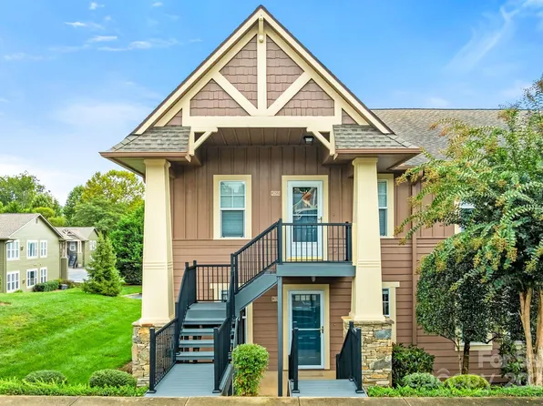150 Deermouse Way #2601, Hendersonville, NC 28792