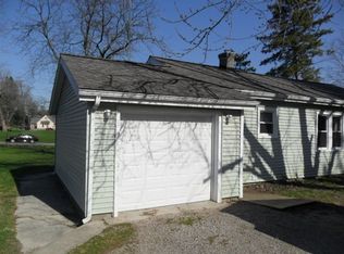 1908 Wolf Creek Hwy, Adrian, MI 49221