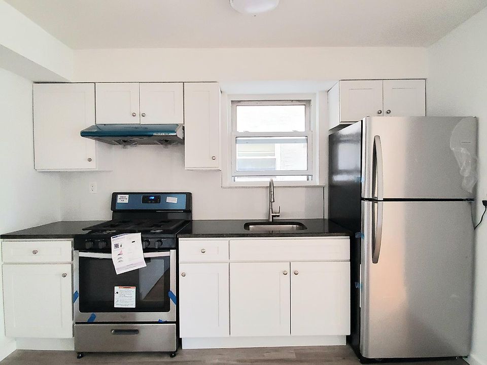 1st image of 278 Graff Ave #2A