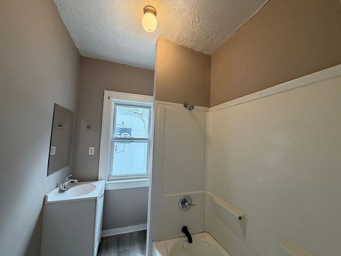 10703 Lee Ave, Cleveland, OH 44106 — Photo 4