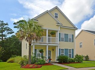 584 Delafield Dr, Summerville, SC 29483