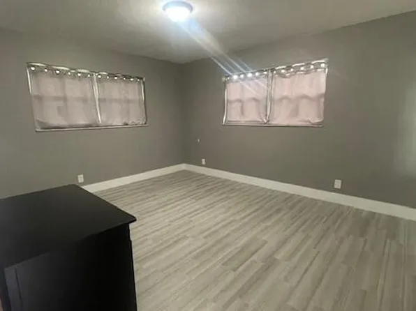 139 Lake Barbara Drive, West Palm Beach, FL 33411