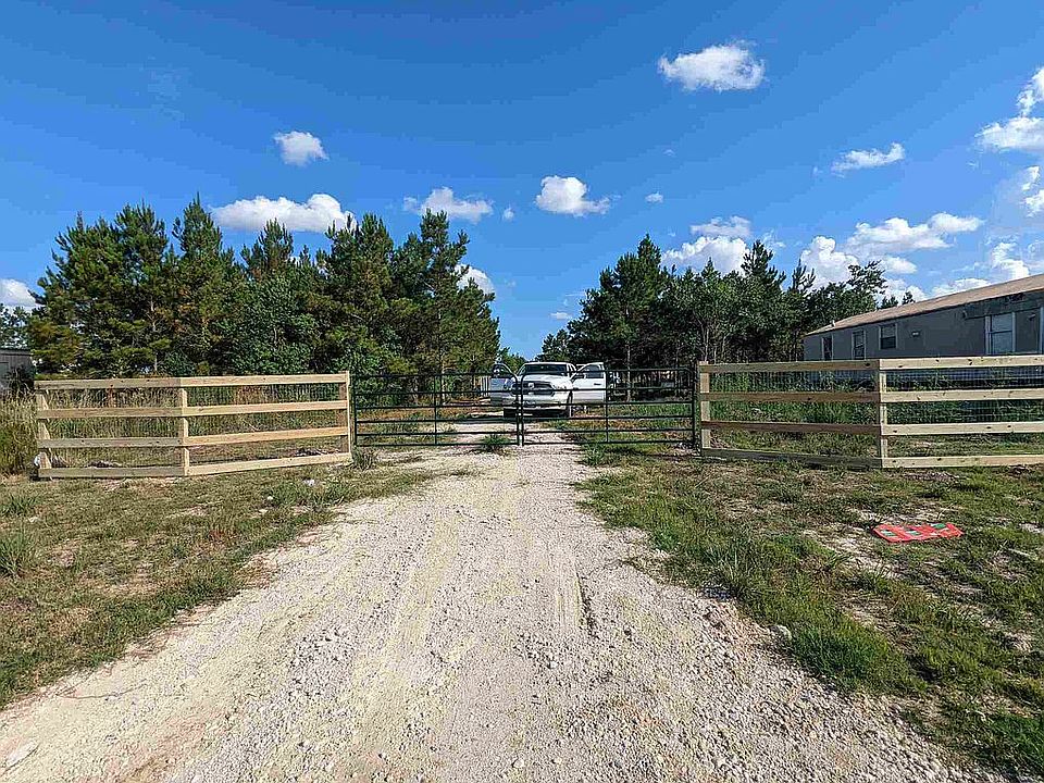 2nd image of 2050 Road 5502