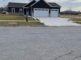 6065 Robbins Rd, Portage, IN 46368