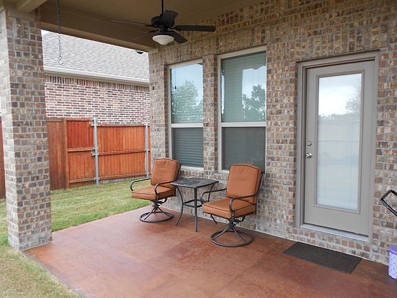 3rd image of 7804 Harvest Hill Ln