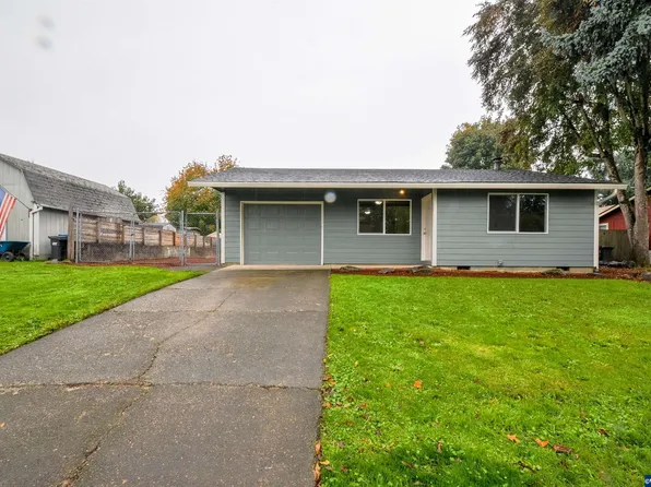 520 Del Mar Dr, Aumsville, OR 97325
