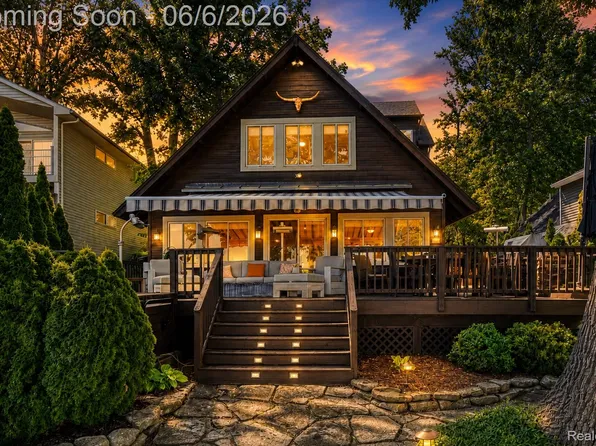 5940 Silver Birch Rd, Ortonville, MI 48462