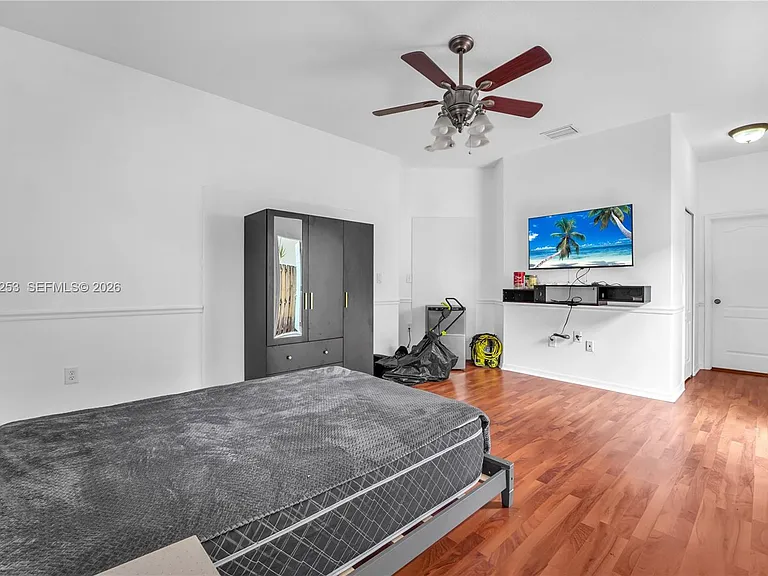 16266 SW 54th Ter — Photo 24