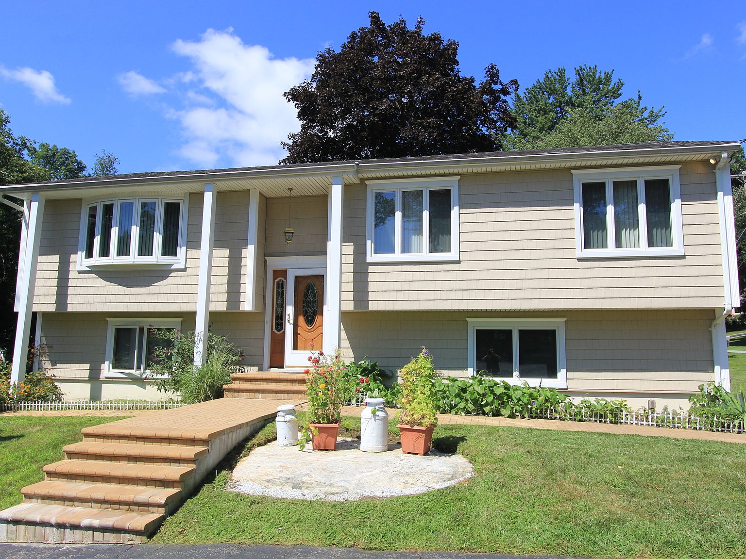 145 Dahlia Dr, Mahopac, NY 10541 Zillow