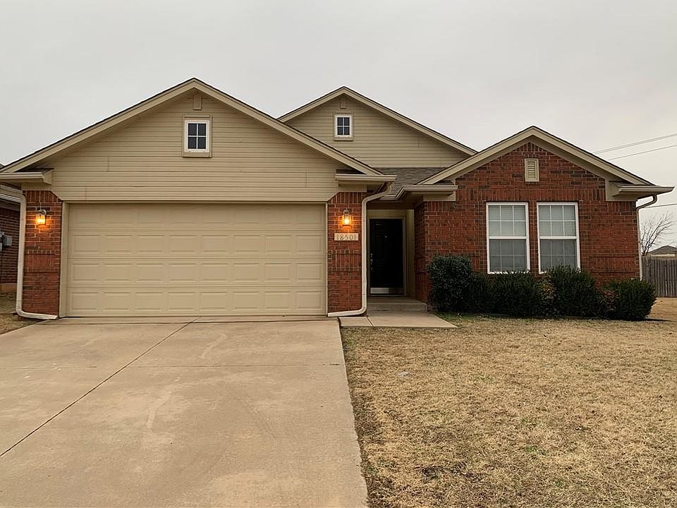 1st image of 18501 Piedra Dr
