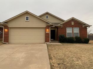 18501 Piedra Dr, Edmond, OK 73012