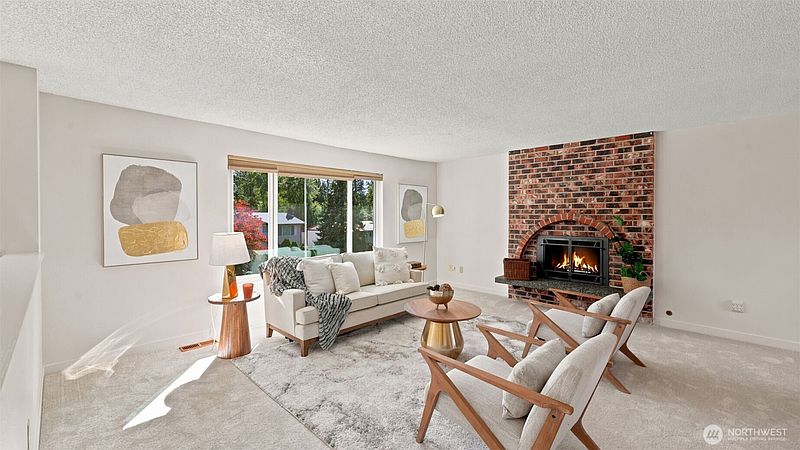 3rd image of 15914 SE 176th Place