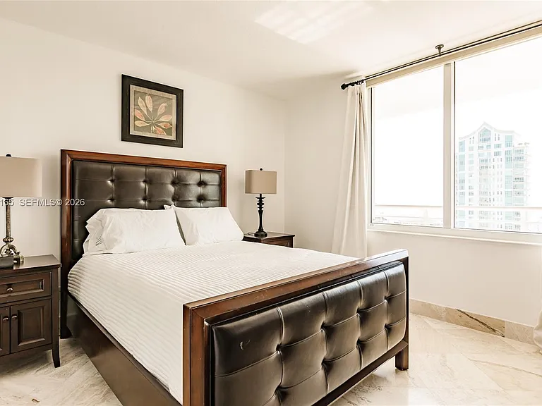325 Biscayne Blvd #3617 — Photo 9